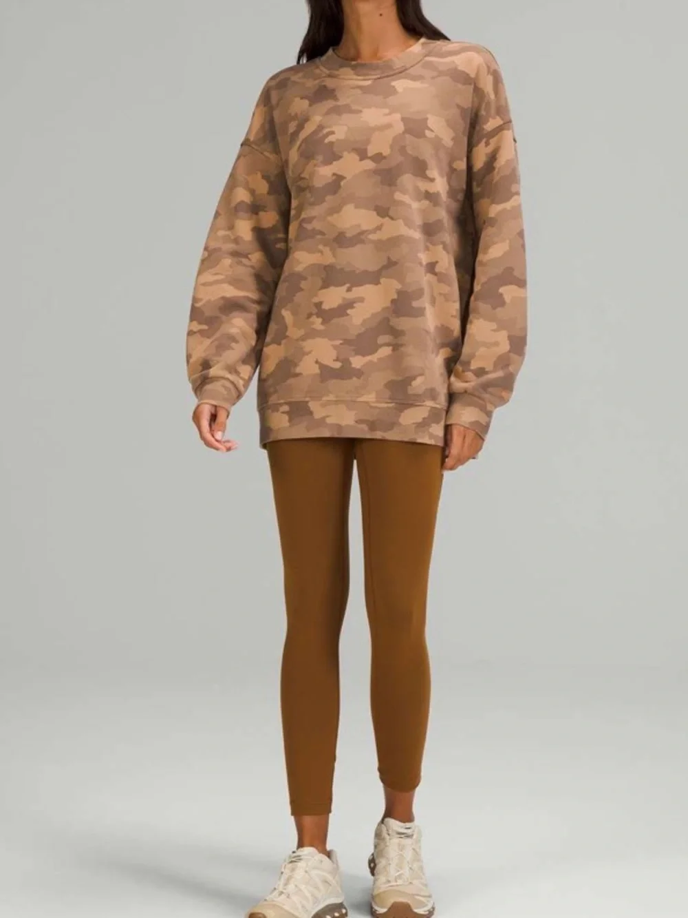 LULULEMON Perfectly Oversized Crew Heritage 365 Camo Beige Size 10 Estimated